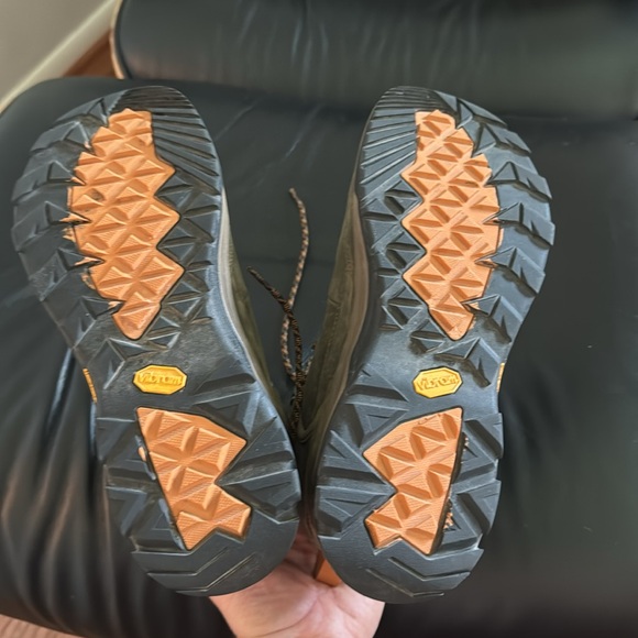 Men’s Teva Riva Mid Leather Water Proof Hiking Boots Size 8.5 - Picture 7 of 7